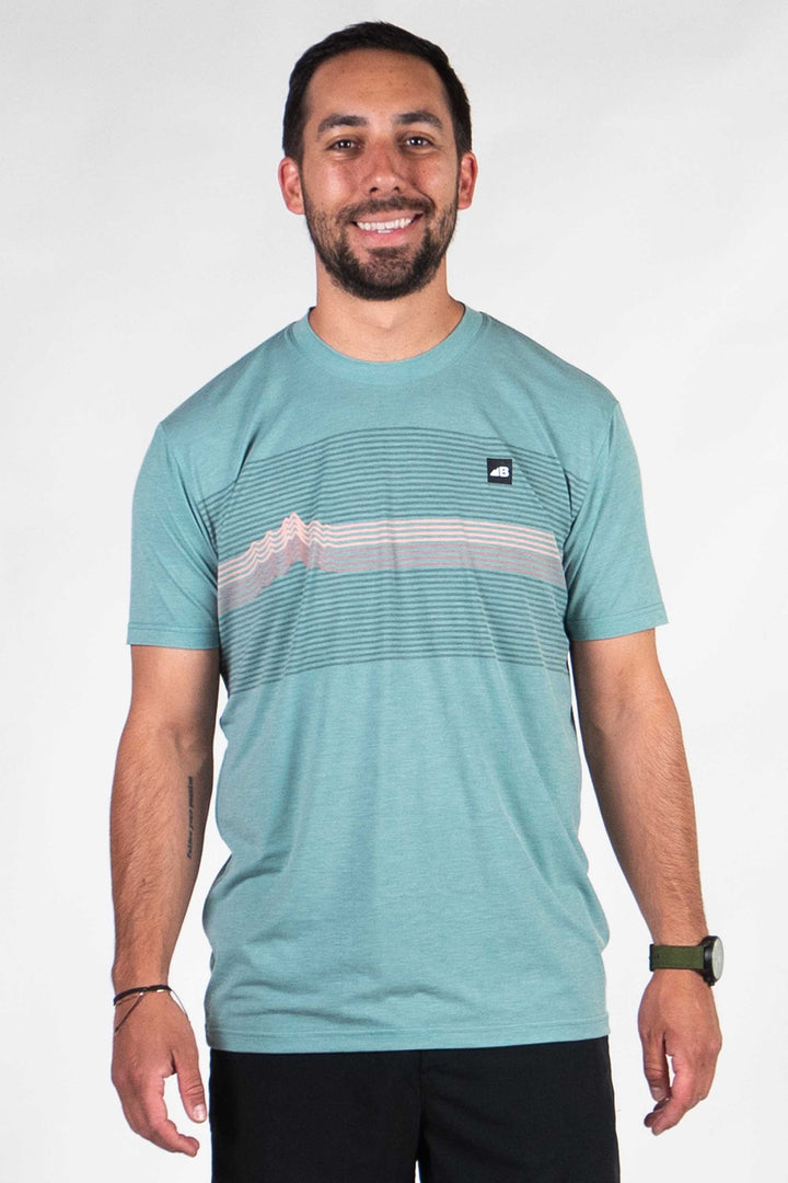 Men's Graphic Traverse Tek Tee