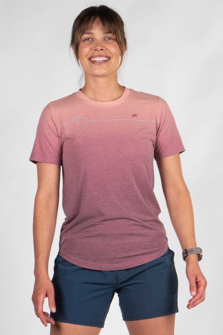 Women's Graphic Traverse Tek Tee