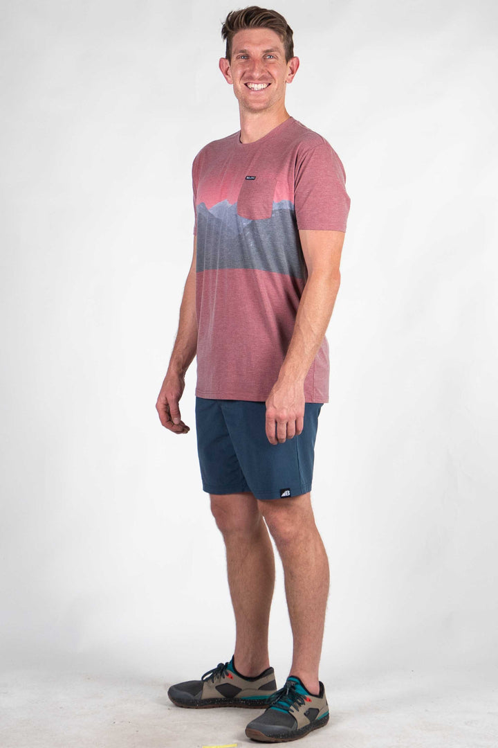 Men's Graphic Traverse Tek Tee