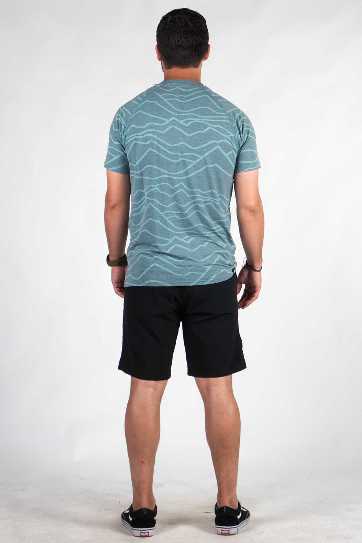 Men's Graphic Traverse Tek Tee