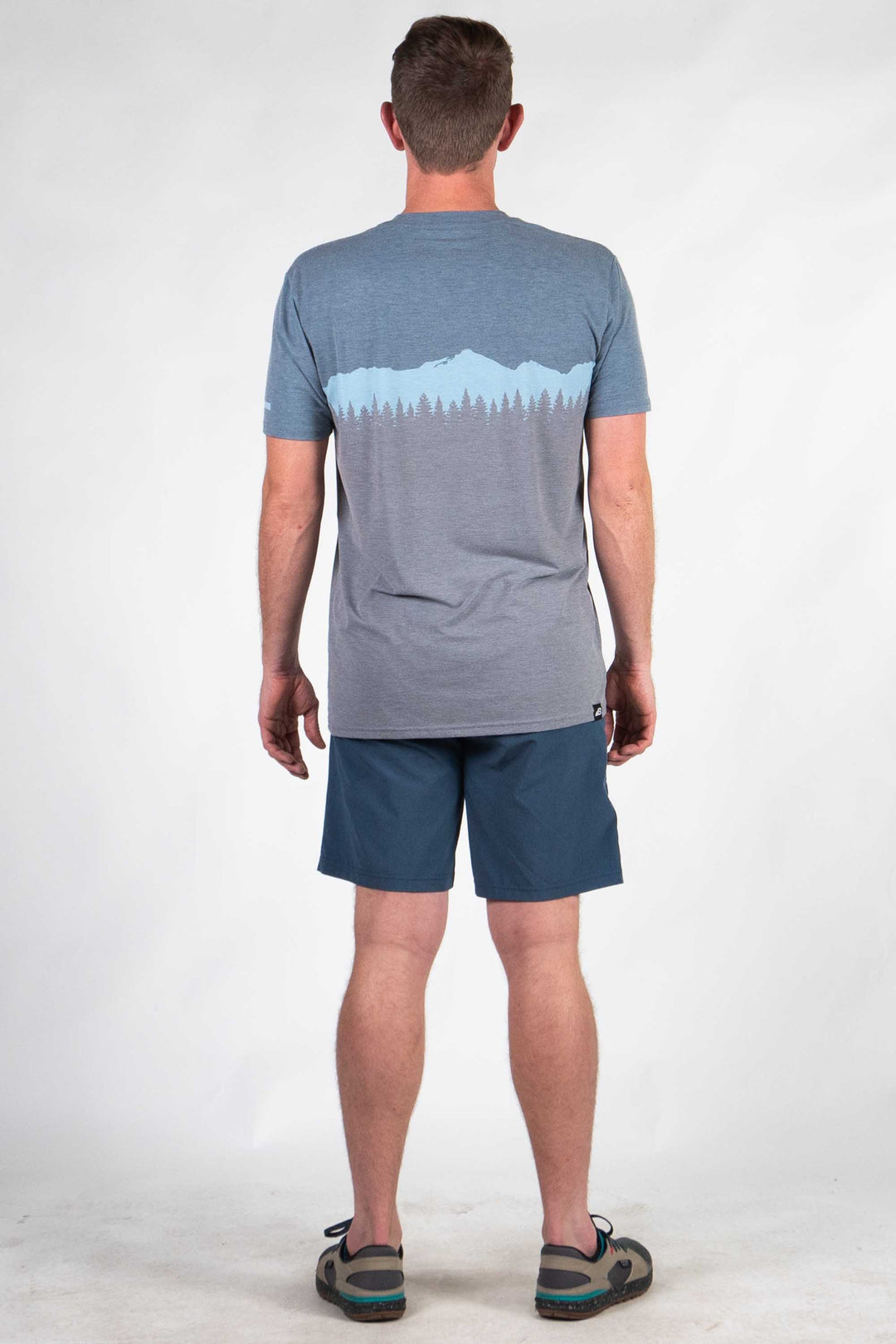 Men's Graphic Traverse Tek Tee