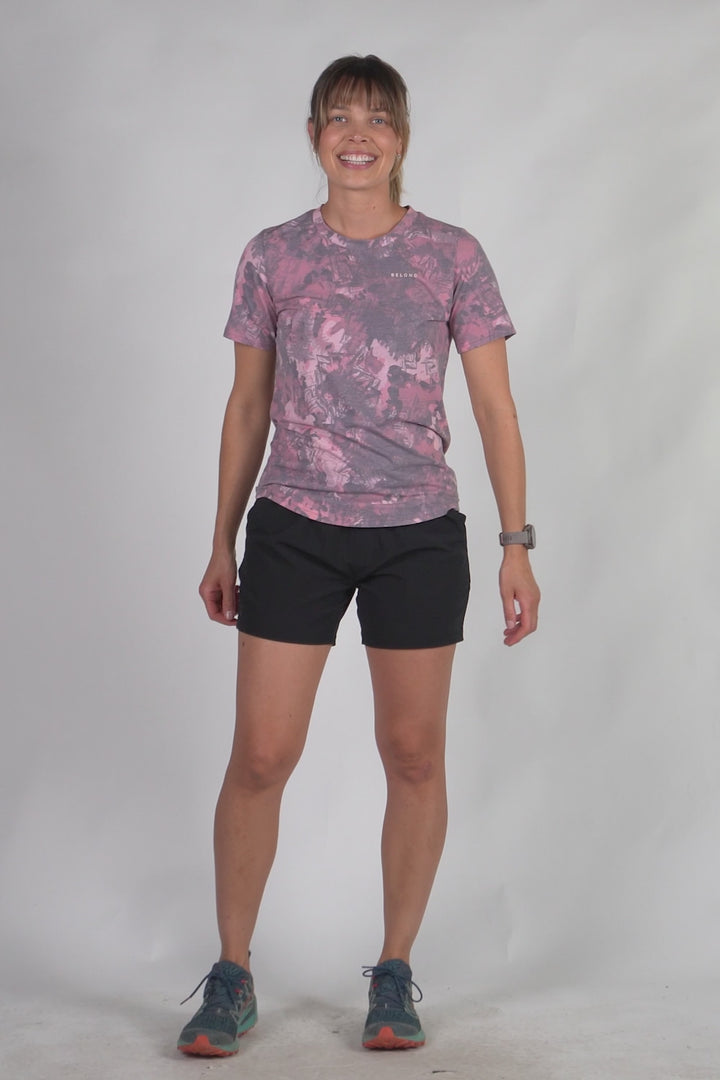 Women's Graphic Traverse Tek Tee