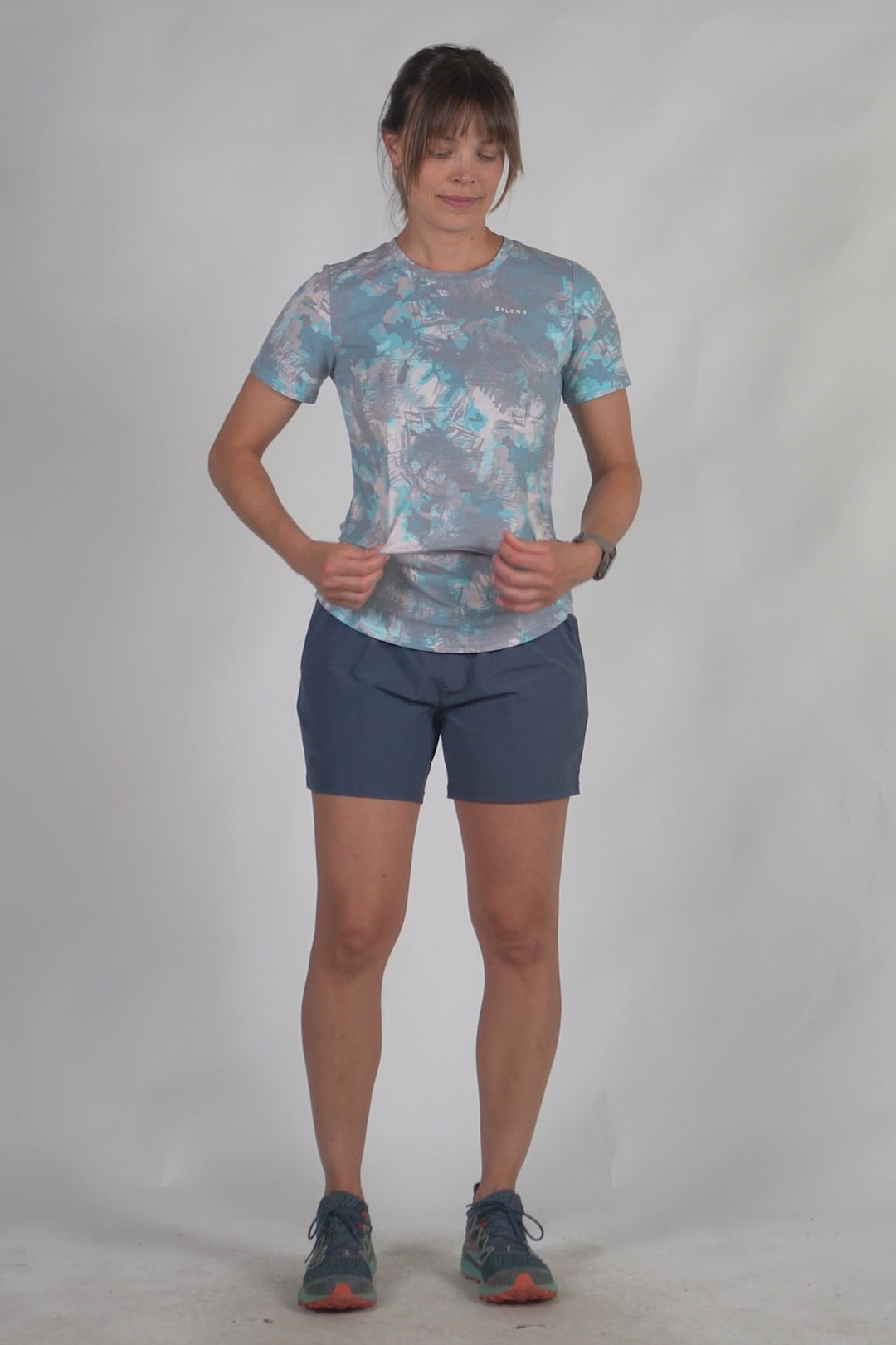 Women's Graphic Traverse Tek Tee