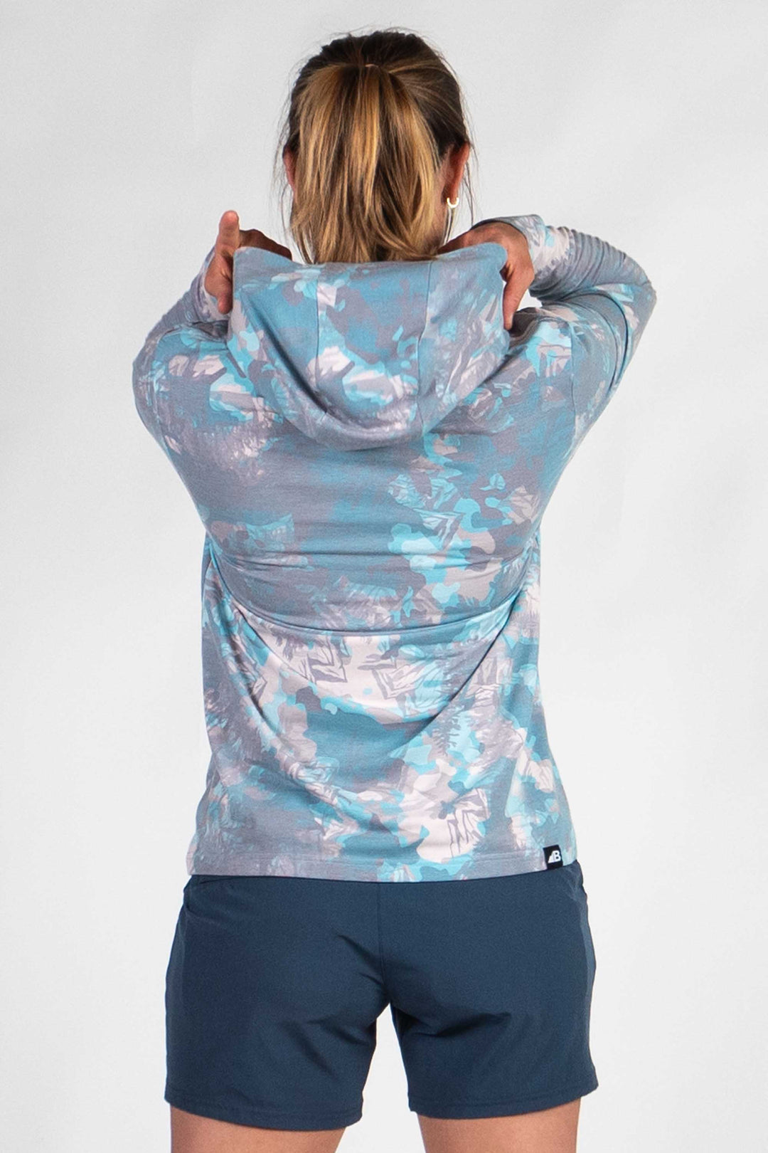 Women's Graphic Traverse Tek Hoodie