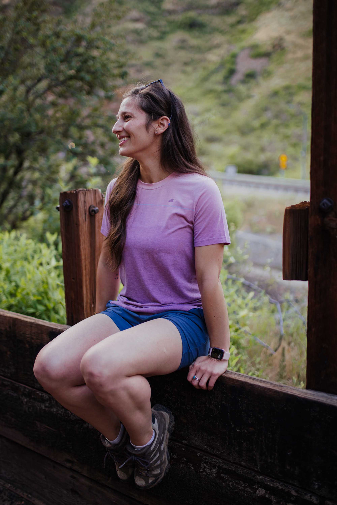 Women's Graphic Traverse Tek Tee