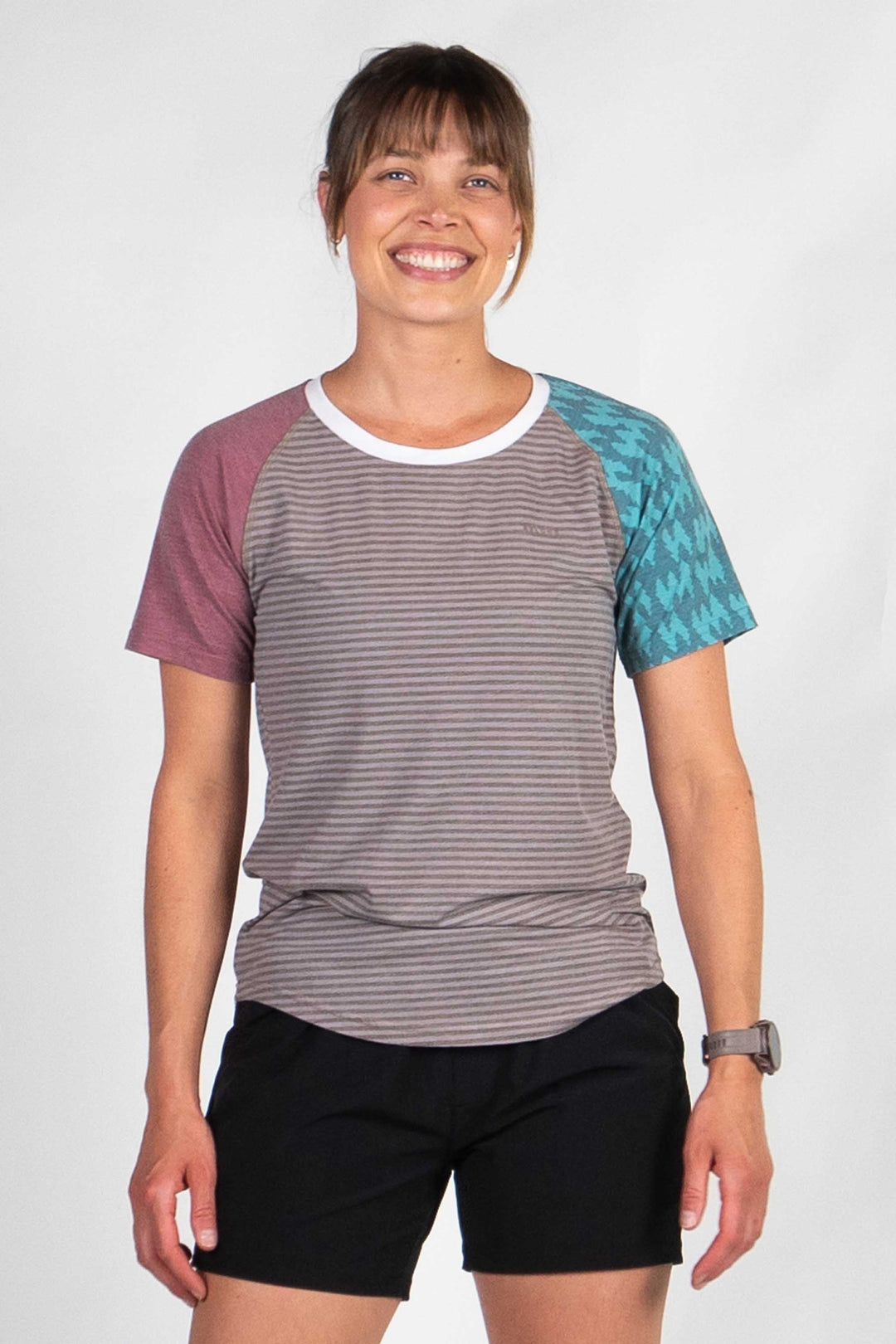 2-Pack Bundle: Women's Graphic Traverse Tek Tees (Size XL)